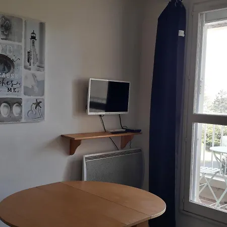 Studio Les Sables-d'olonne, 1 Piece, 2 Personnes - Fr-1-427-166 شقة لي سابلِ دولونْ